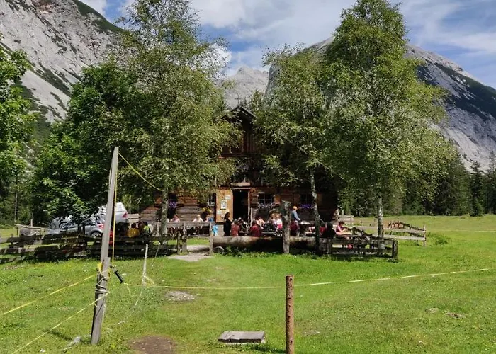 Haus Senn * Зефельд-ін-Тіроль